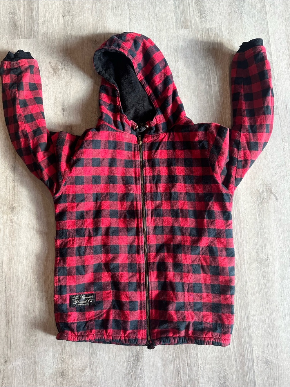 XS Vermont Flannel Company -Red & Black Plaid Hooded Zip-Up Jacket